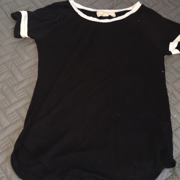 T-shirt - Picture 1 of 2